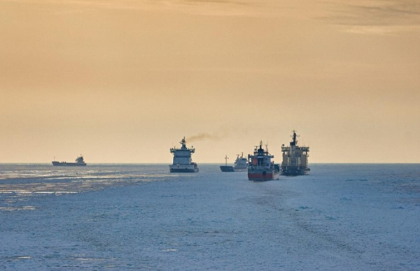 Govt mulls icebreaking fleet renewal Govt mulls icebreaking fleet renewal