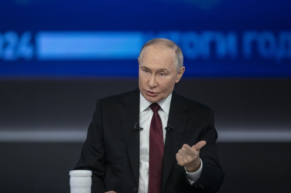 US-Israeli strikes on Iran hinder efforts for peaceful nuclear resolution: Putin US-Israeli strikes on Iran hinder efforts for peaceful nuclear resolution: Putin