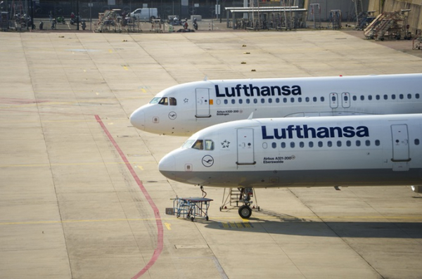 Lufthansa strikes continue as cabin crew walk out Lufthansa strikes continue as cabin crew walk out