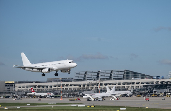 Munich Airport resumes flights after smoke smell halts operations Munich Airport resumes flights after smoke smell halts operations